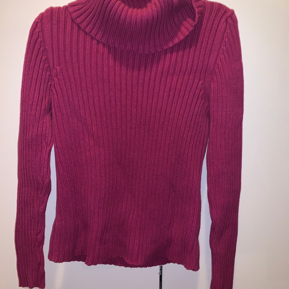 Super comfy sweater shirt